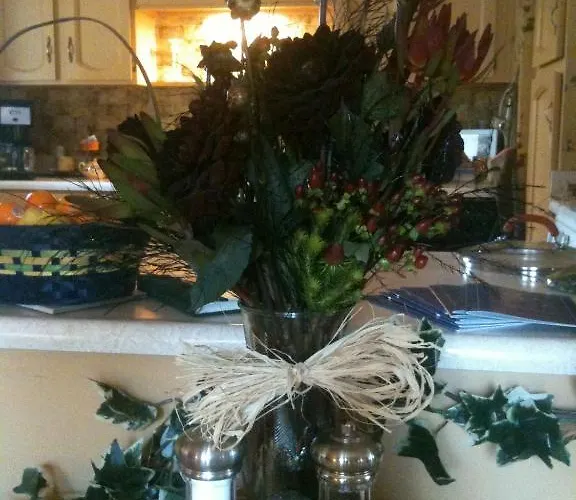 The Annabel Inn Bed & Breakfast